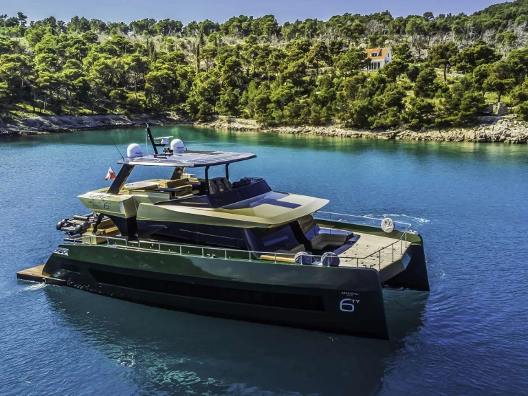 Luksusowy jacht do wynajmu w Split w najlepszej cenie