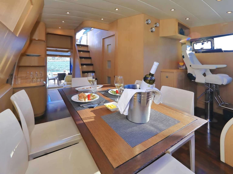 Wynajem w Kastel Gomilica- Maiora HOPE I na SamBoat