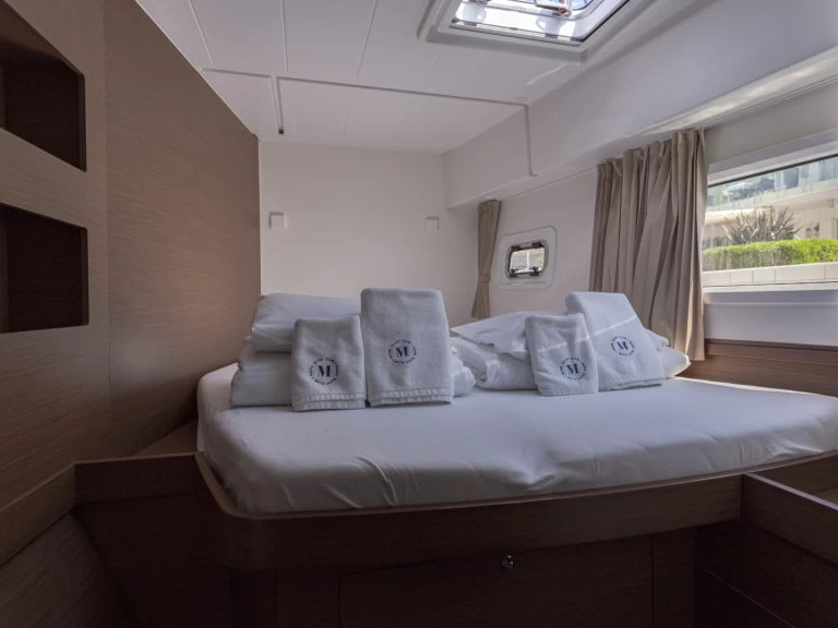 Katamaran do wynajmu w Trogir w najlepszej cenie