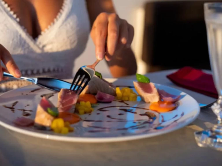 Wynajmij Luksusowy jacht z lub bez skippera Mangusta w Portofino