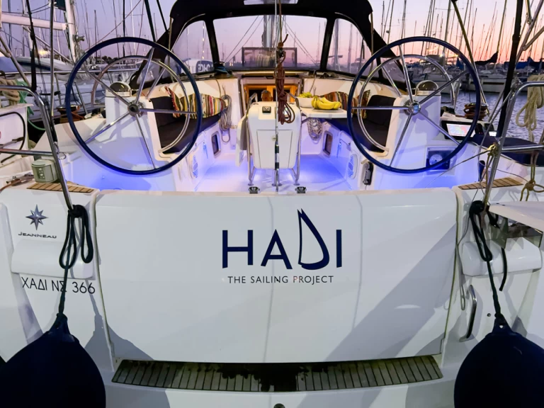 Wynajem Żaglowiec w Alimos - Jeanneau Sun Odyssey 469
