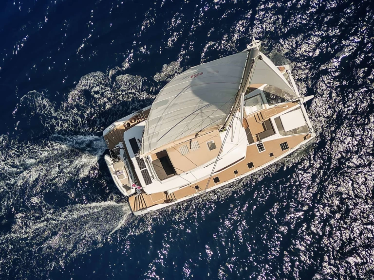 Wynajem Katamaran w Olbia - Fountaine Pajot Alegria 67