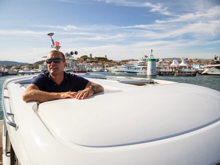 Motorówka do wynajmu w Split w najlepszej cenie