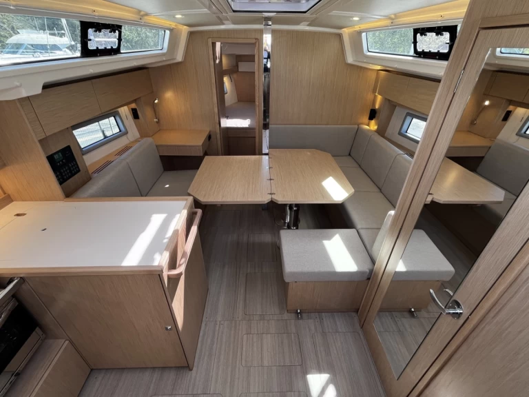 Wynajmij Żaglowiec z lub bez skippera Bavaria w La Rochelle