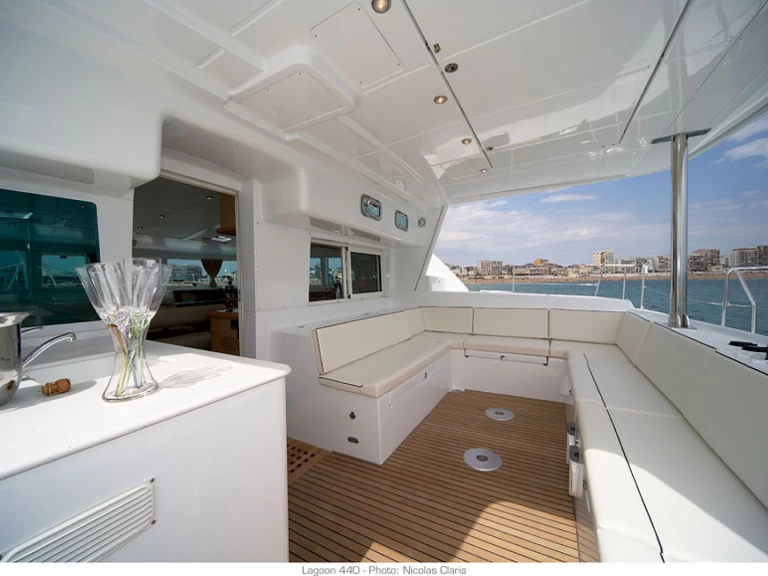 Wynajmij Katamaran z lub bez skippera Lagoon w Preveza