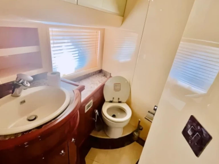 Wynajem łodzi Majesty Yachts 70 w Dubai Marina na SamBoat 