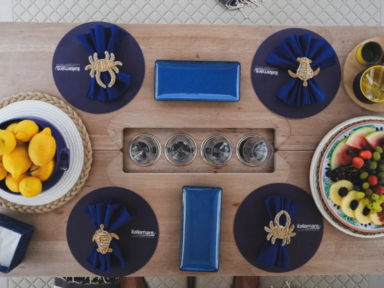 Wynajem Motorówka Prestige z patentem 