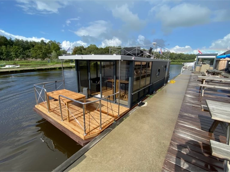 Wynajem łodzi Campi Campi 400 w Drachten na SamBoat 