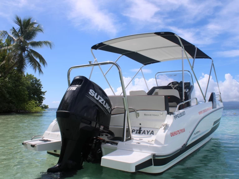 Wynajem Motorówka Bénéteau z patentem 