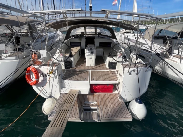 Wynajem łodzi Jeanneau Sun Odyssey 490 w Sukosan na SamBoat 