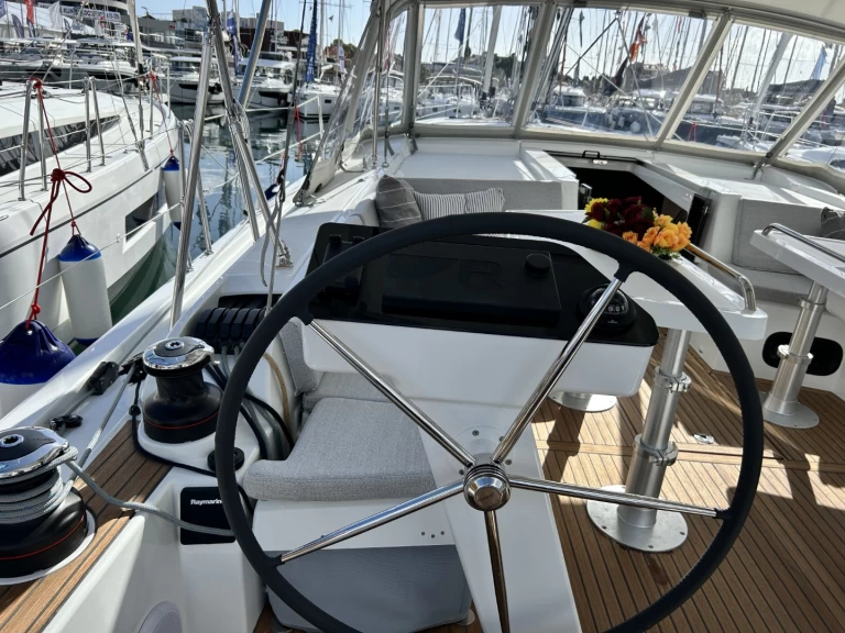 Wynajmij Bénéteau Oceanis 47 - 5 cab. w Split