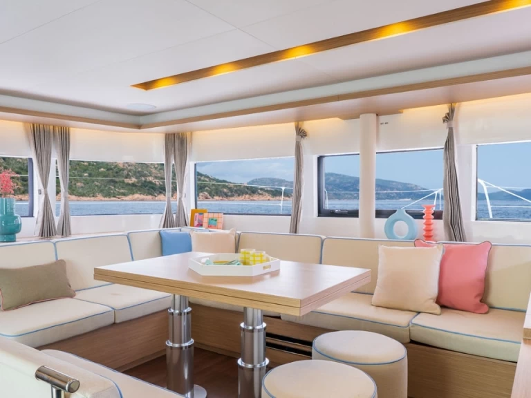 Wynajmij Lagoon Lagoon 51 w Kaštela