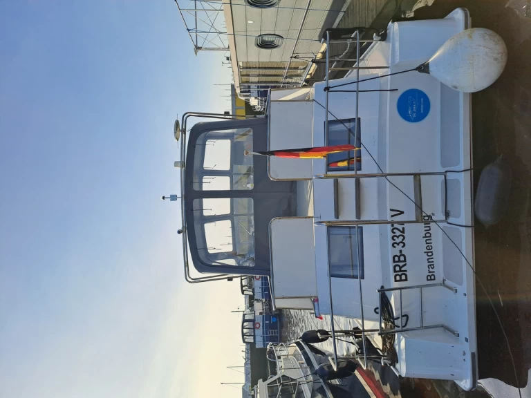 Wynajem Motorówka De Drait z patentem 