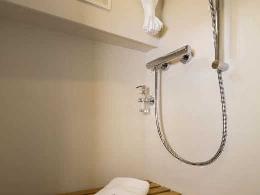 Motorówka do wynajmu w Le Landeron w najlepszej cenie