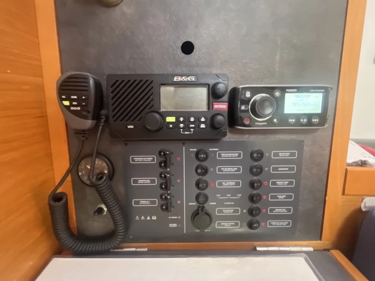 Żaglowiec do wynajmu w Sukosan w najlepszej cenie