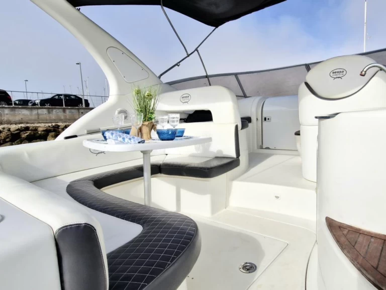 Wynajem Motorówka w Calp / Calpe - Sessa Marine Oyster 34