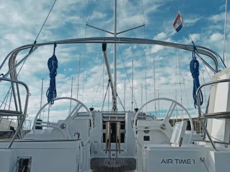 Żaglowiec do wynajmu w Punat w najlepszej cenie