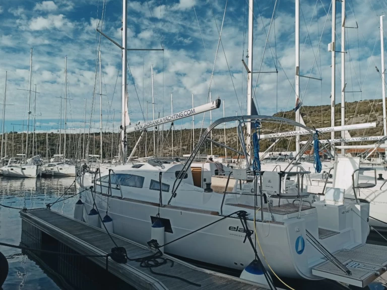 Wynajem łodzi Elan Impression 40.1 w Punat na SamBoat 