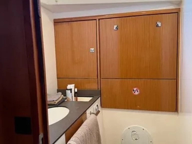 Żaglowiec do wynajmu w Preveza w najlepszej cenie