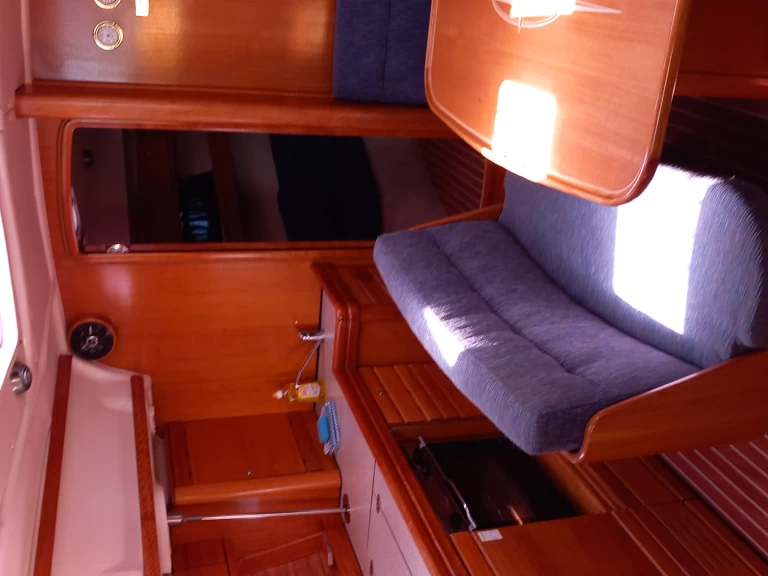 Wynajmij Żaglowiec z lub bez skippera Bavaria w Trogir