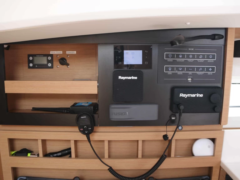 Wynajmij Żaglowiec z lub bez skippera Jeanneau w Sukosan