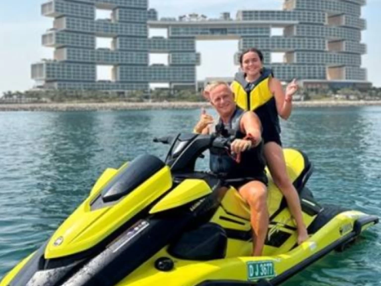 Jet ski do wynajmu w Dubai Marina w najlepszej cenie