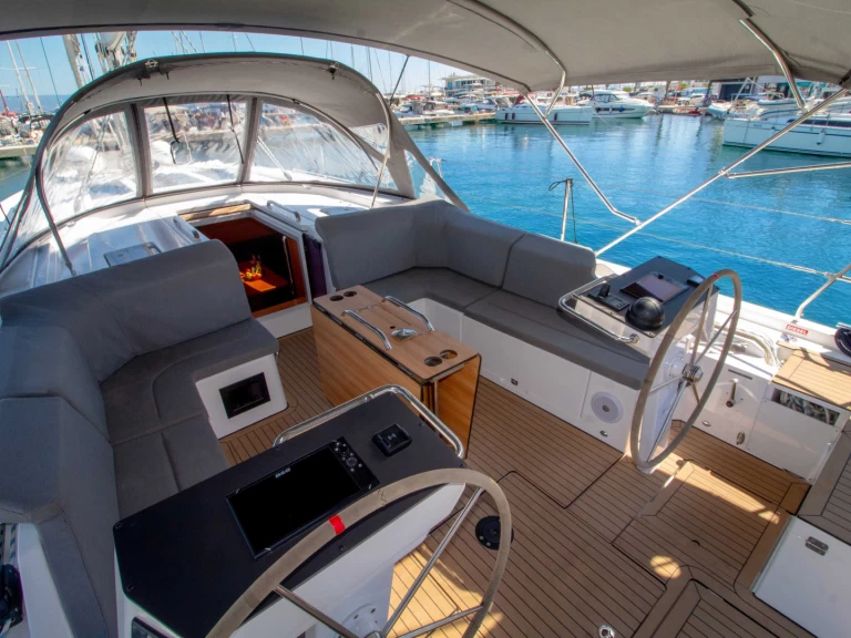 Wynajmij Bavaria Bavaria C46 w Split