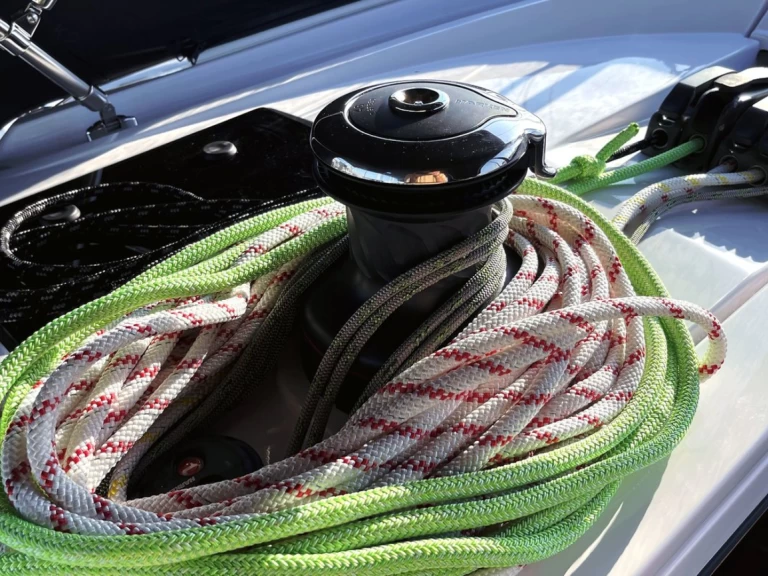 Żaglowiec do wynajmu w Split w najlepszej cenie