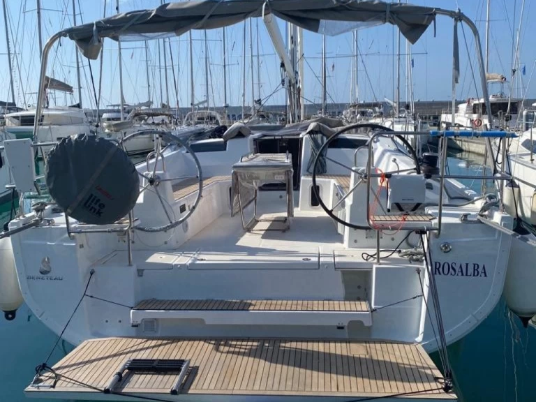 Żaglowiec do wynajmu w Capo d'Orlando w najlepszej cenie