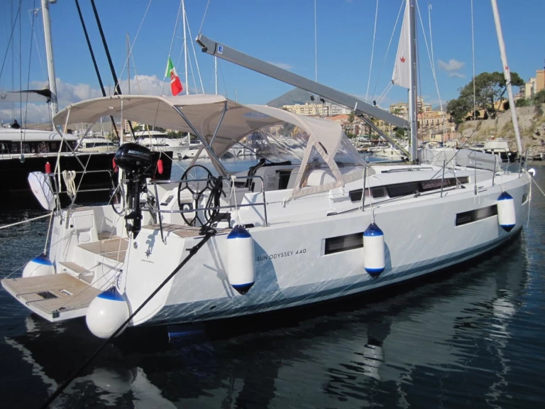 Wynajem w Capo d'Orlando- Jeanneau Sun Odyssey 440 na SamBoat