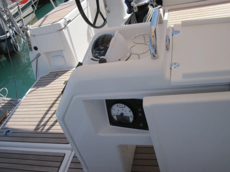 Wynajem łodzi Capo d'Orlando tanio Sun Odyssey 440