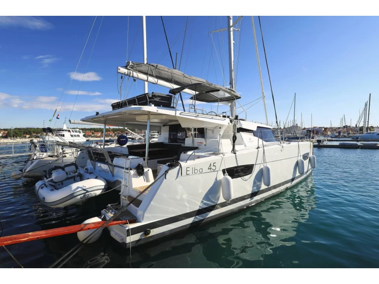 Wynajem Katamaran w Donji Seget - Fountaine Pajot Elba 45
