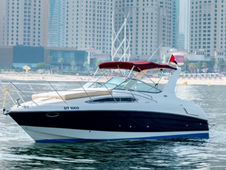 Wynajem Motorówka w Dubai Marina - Régal Commodore 300