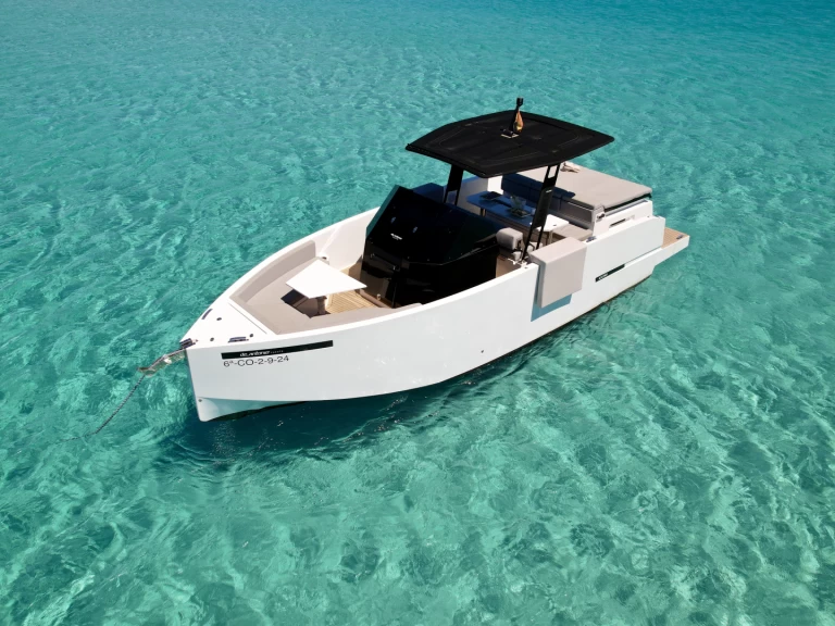 Wynajmij De Antonio Yacht 28 Open w Marina Ibiza