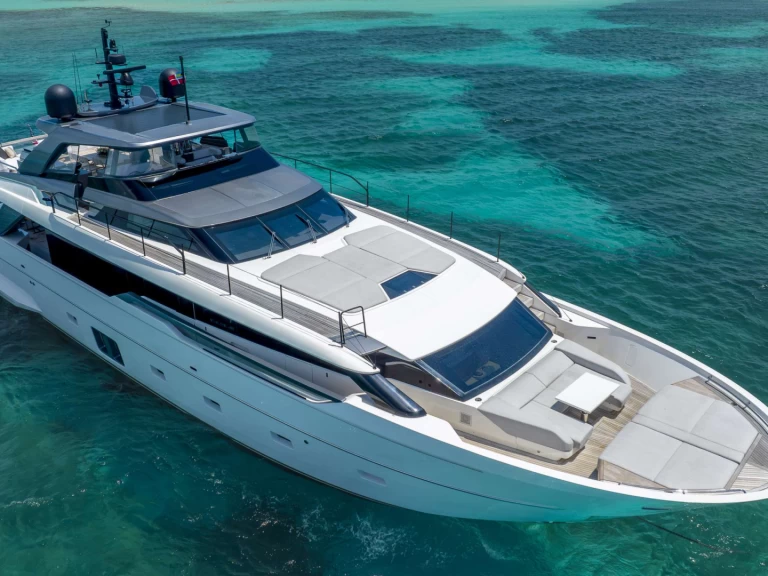 Wynajem łodzi Miami tanio GATSBY