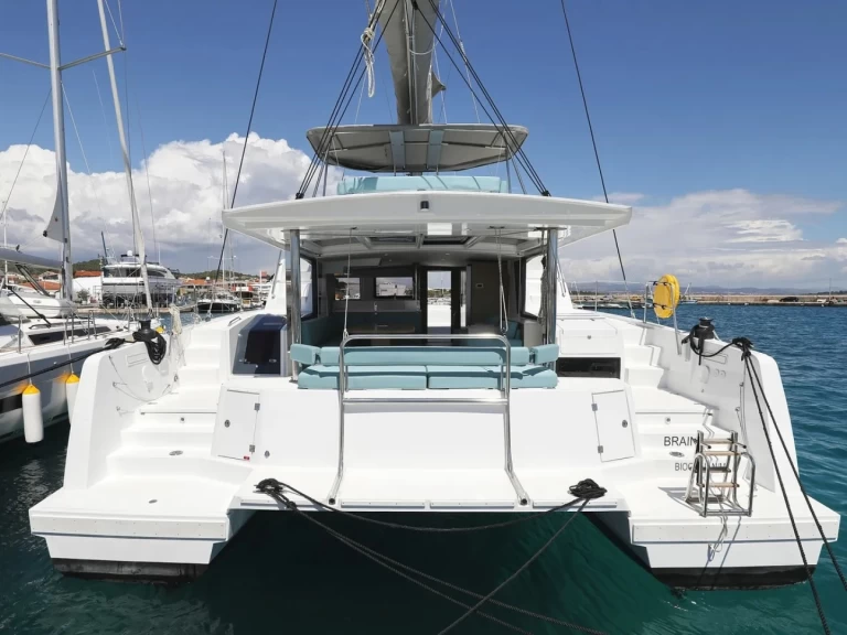 Wynajmij Bali Bali 4.6 w Donji Seget