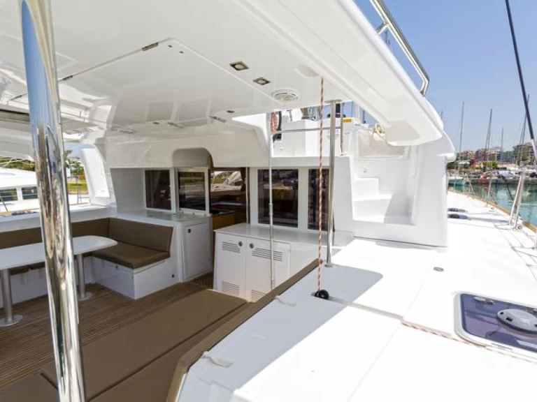 Wynajem Katamaran w Perigiali - Lagoon Lagoon 450 F