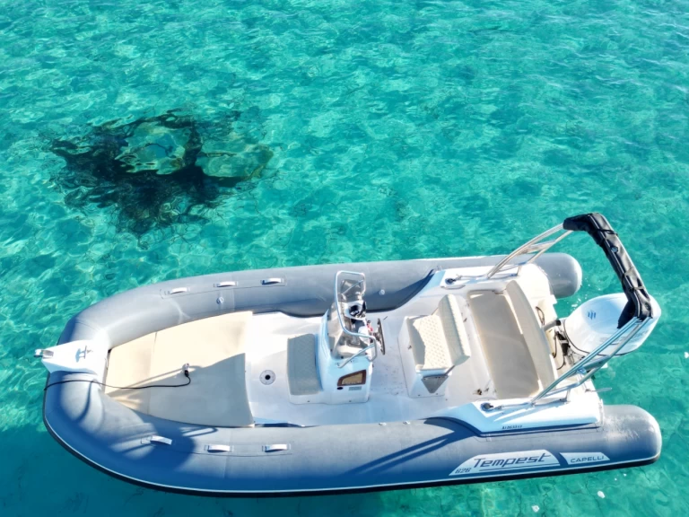 Wynajem łodzi Porto-Vecchio tanio Capelli 626 Luxe