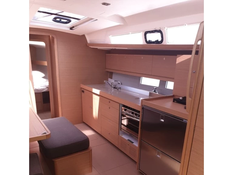 Wynajem Żaglowiec w Perigiali - Dufour Dufour 460 Grand Large