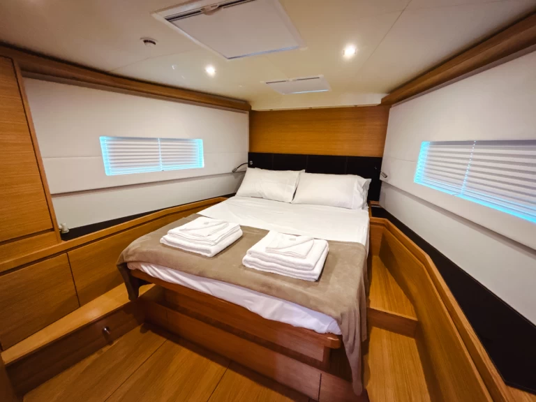 Wynajem w Salerno- Solaris Solaris 50 na SamBoat