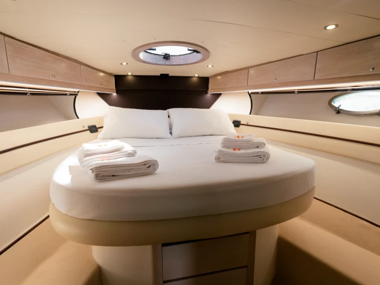 Wynajem Motorówka w Salerno - Marine Yachting Mig 50