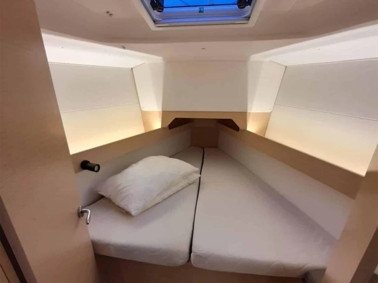 Żaglowiec do wynajmu w Salivoli w najlepszej cenie