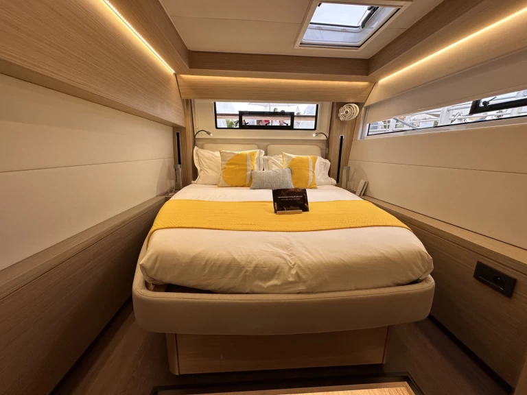 Wynajem łodzi Split tanio Lagoon 51