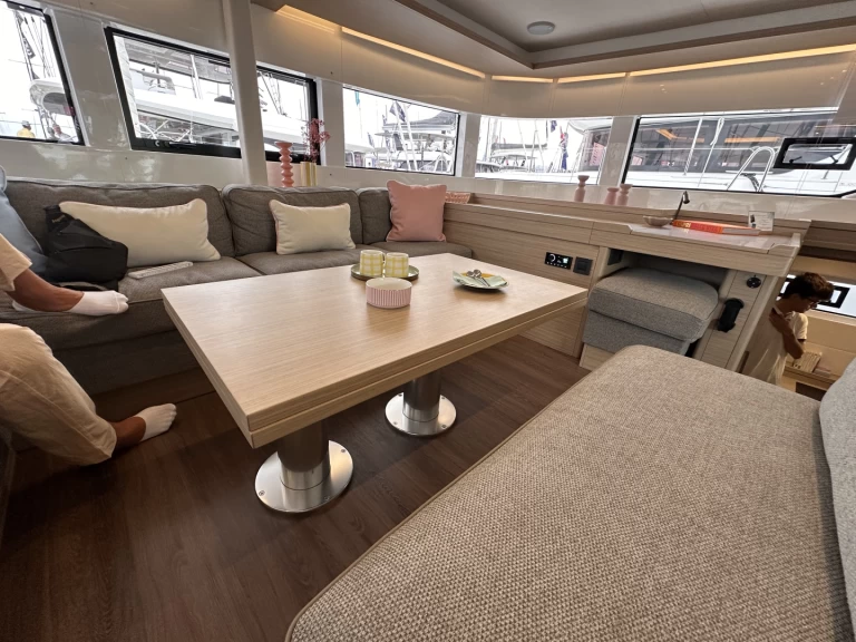 Katamaran do wynajmu w Split w najlepszej cenie