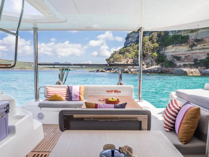 Wynajmij Lagoon Lagoon 38 w Lefkáda