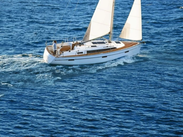 Wynajem w Punta Ala- Bavaria Cruiser 37 na SamBoat