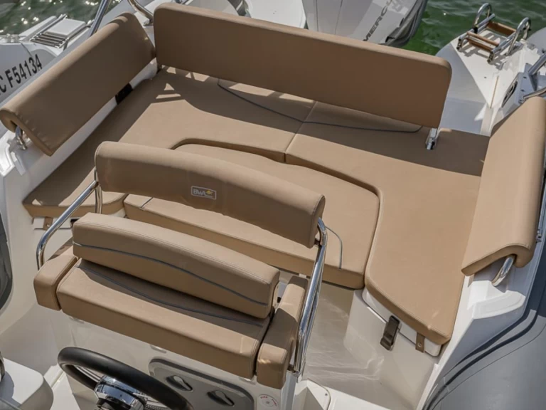 Wynajmij Bwa Sport 26 GTO w Lège-Cap-Ferret