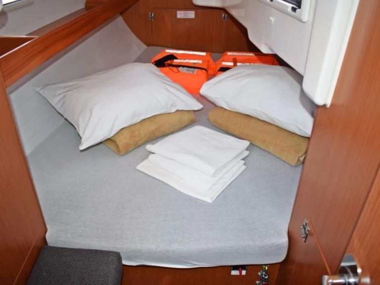 Wynajem łodzi Bavaria Cruiser 34 w Zaton na SamBoat 