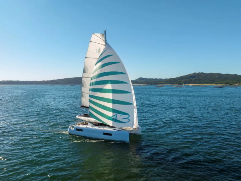 Wynajem łodzi Kaštela tanio Lagoon 43