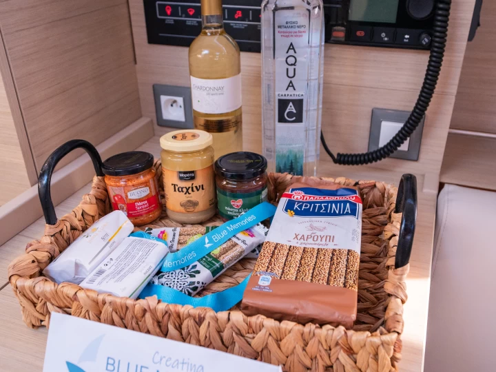 Wynajem łodzi Bénéteau Oceanis 37.1 w Lefkáda na SamBoat 